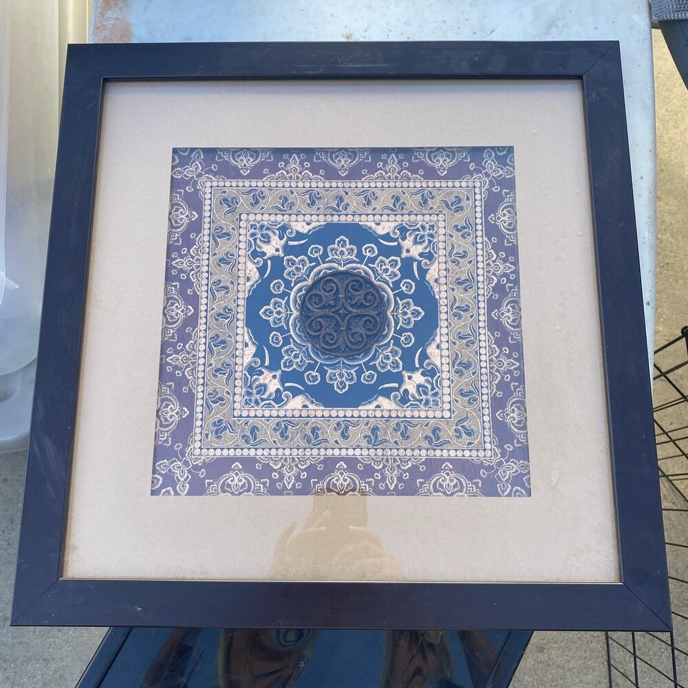 Beautiful Wall Art With Center Wood Design Matted And Framed 18” X 18”